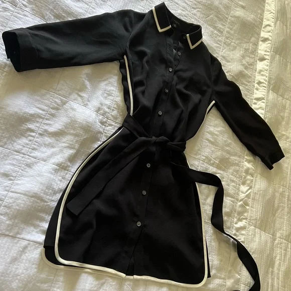 Black & White professional yet flirty Ann Taylor dress - Picture 1 of 5